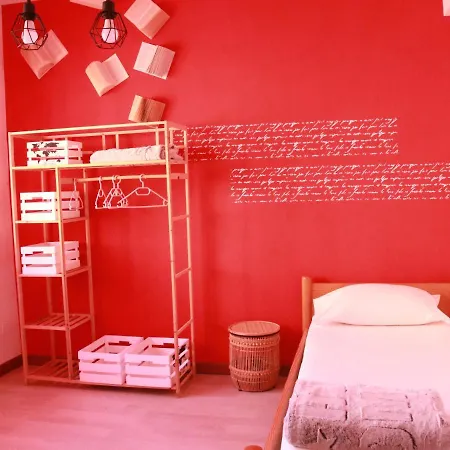 Apartment 2 *