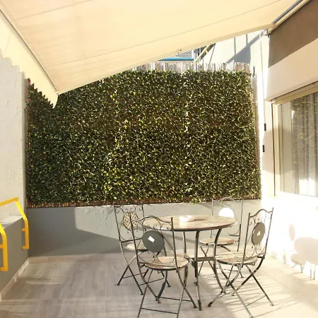 Apartment 2 *